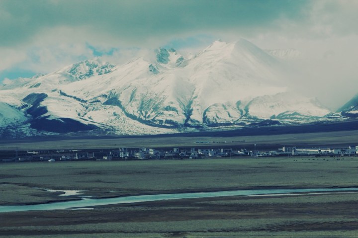 Tanggula Mountains 