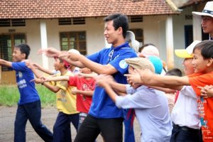 1917199_159546072850_512083_n