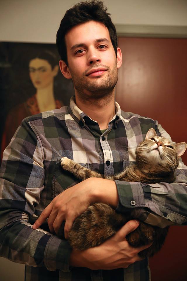 Ângelo González - người Bồ Đào Nha - dạy môn làm phim, thể thao và photoshop 