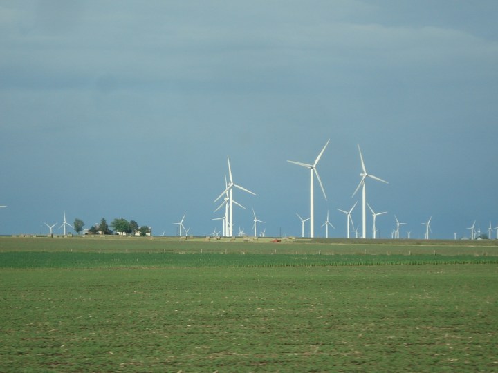 Twin_Groves_Wind_Farm_DSC03252
