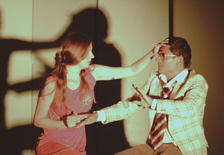 Màn tái hiện lại tình yêu của Mette và Claus để cảnh báo các bạn trẻ về chuyện yêu đương sao cho có ý thức 