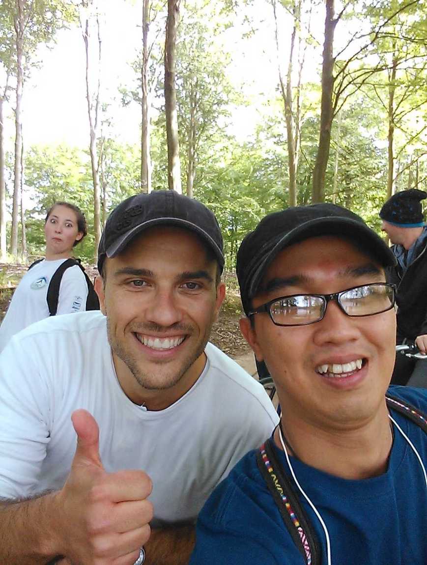 Cùng với anh bạn Zoltan 