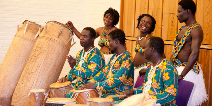 Cross-Cultural-Experience-35-700x350