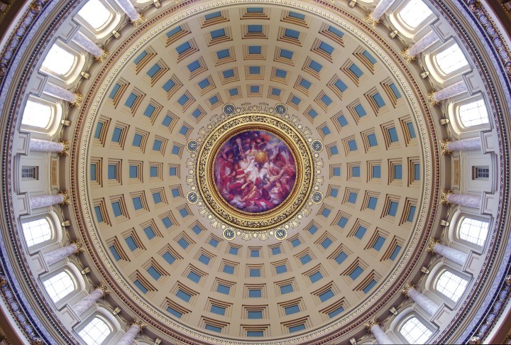 wisconsin_state_capitol_dome_interior