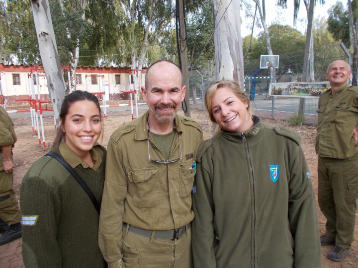 z-dave-and-two-ma-dre-ha-comp