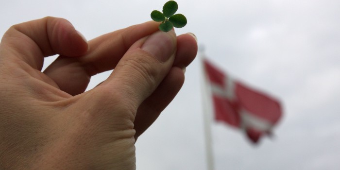 moe-paw-wedding-257-700x350